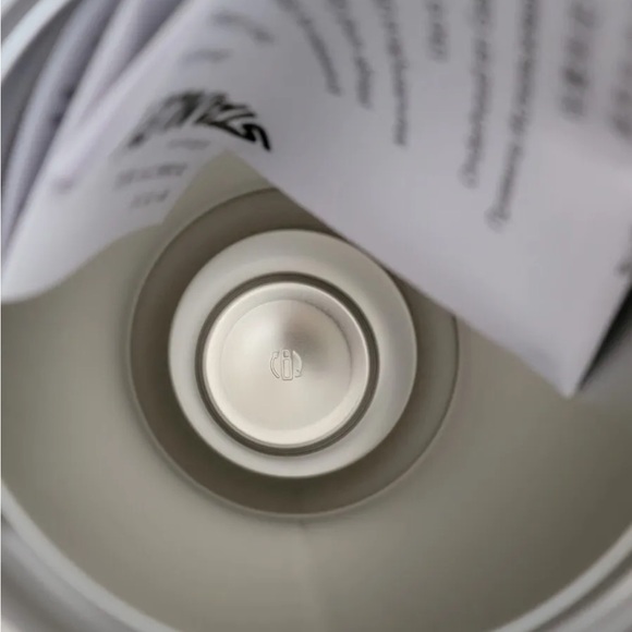 🖤🥎 Stanley NEW LIMITED 40oz Quencher NEON YELLOW 🥎🖤 - Picture 8 of 8